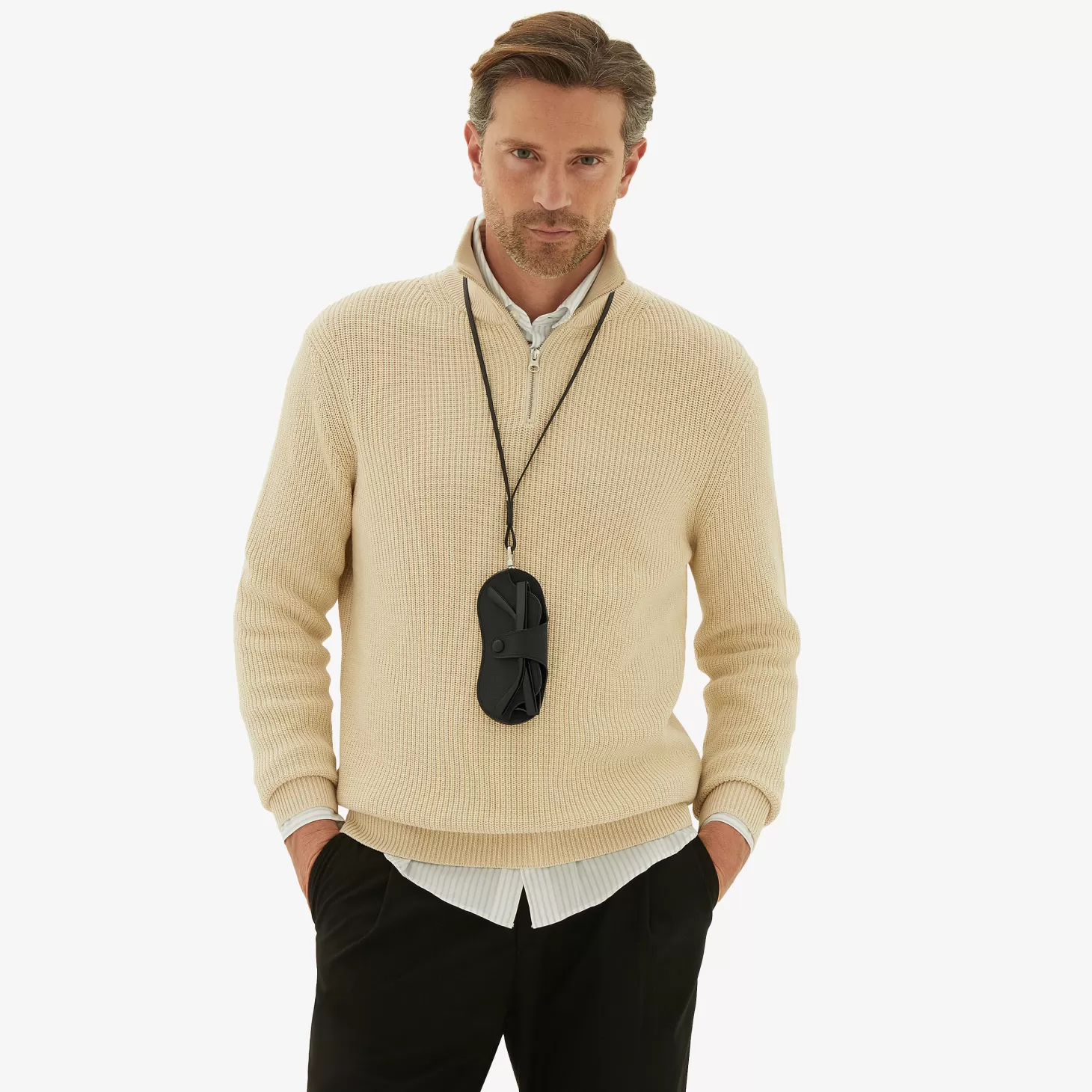 Glasses case with lanyard | Valextra Fashion
